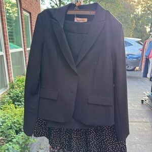 Calvin Klein Elegant Black Blazer and Skirt